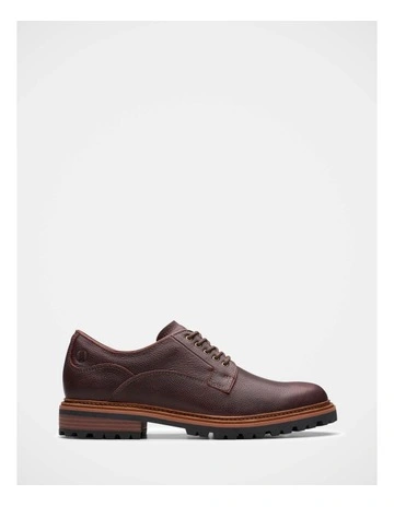 Clarkridge Low Shoes in Brown