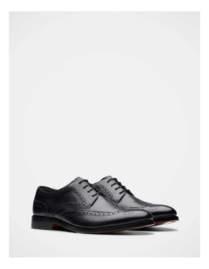 CraftJames Tip Dress Shoe in Black image 4