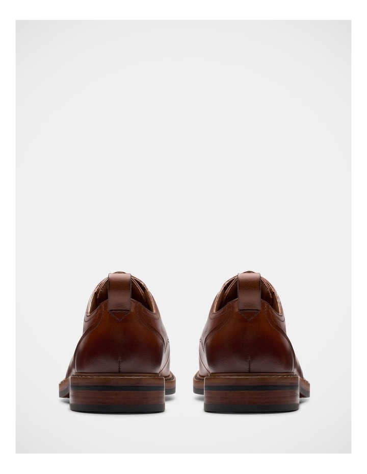 Aldwin Lace Shoes in Tan image 5