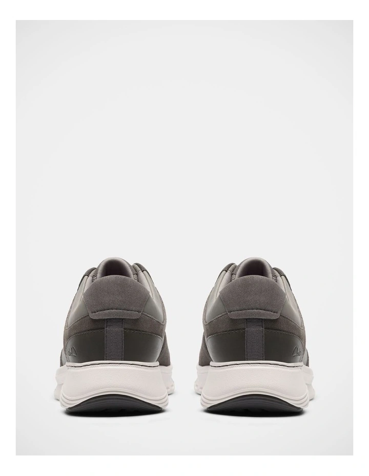 Motion Trek Go Shoes in Grey image 5