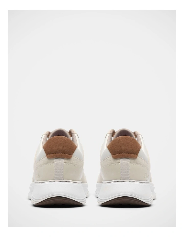 Motion Trek Go Shoes in Ivory image 5