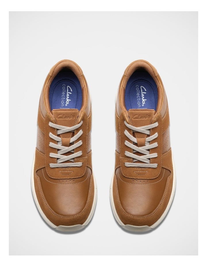 Motion Trek Go Shoes in Tan image 6