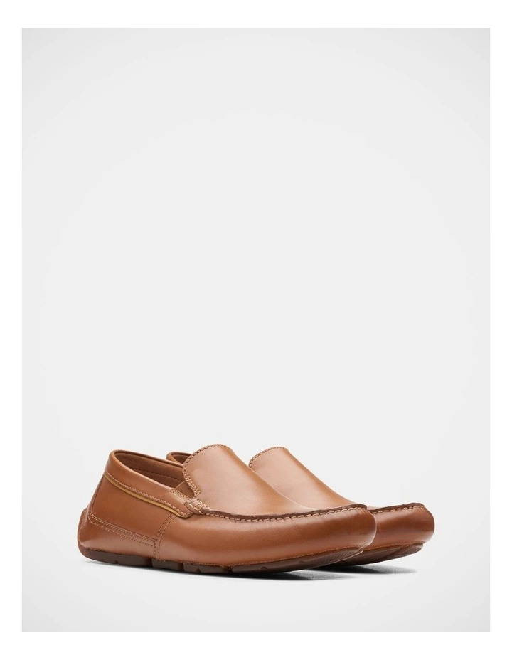 Markman Plain Shoes in Tan image 2