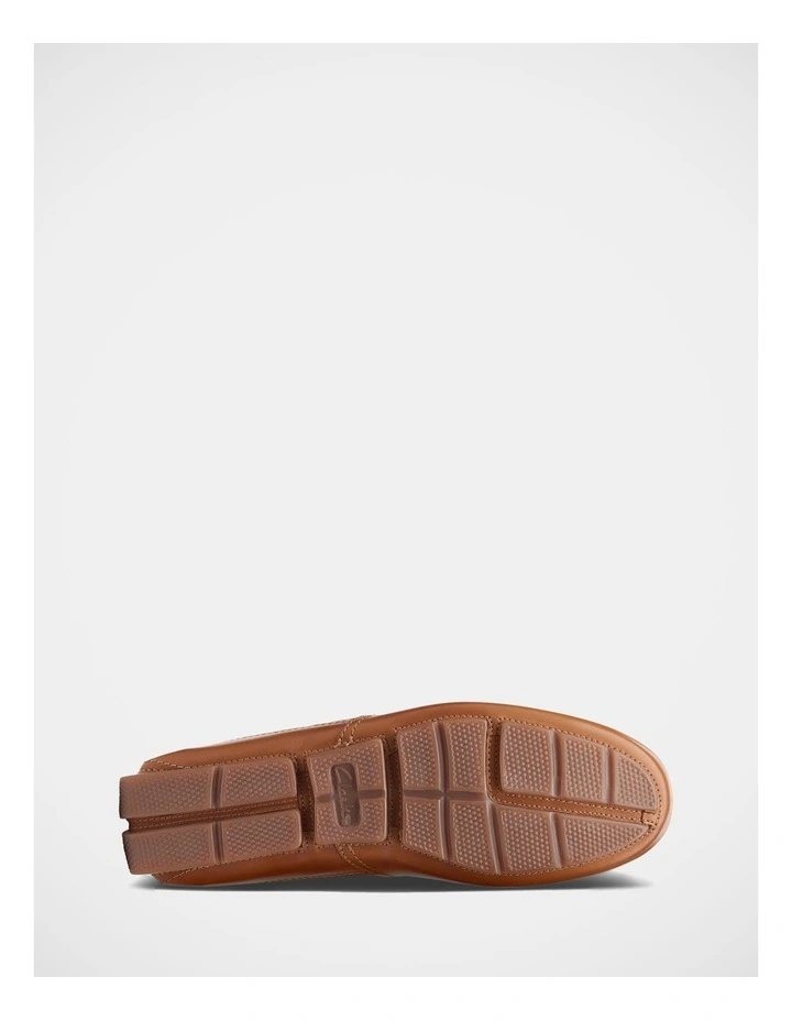 Markman Plain Shoes in Tan image 4