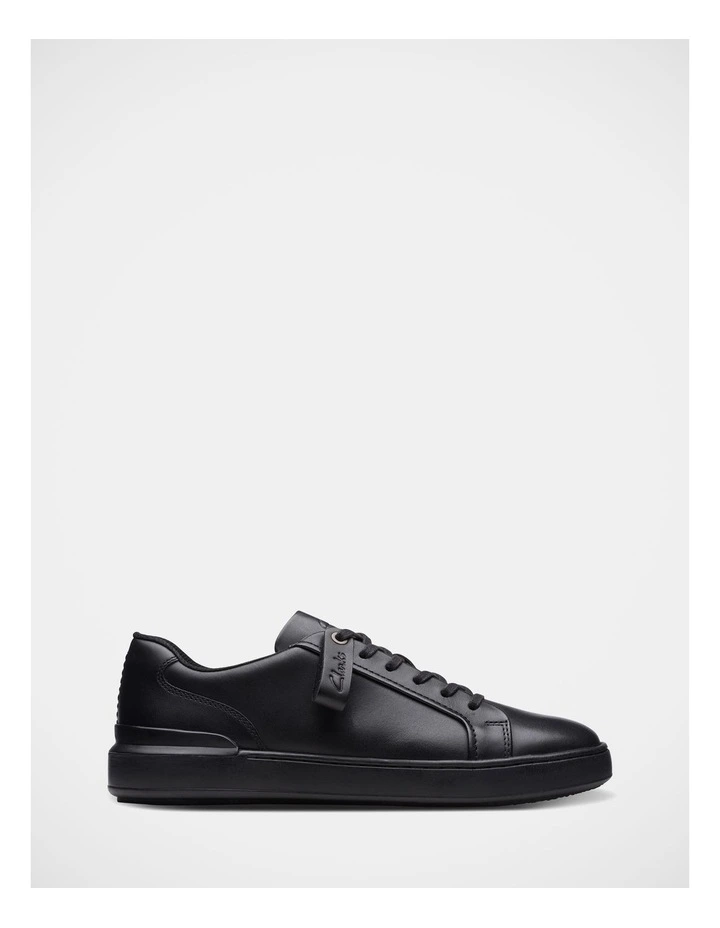 Courtlite Move Sneakers in Black image 1