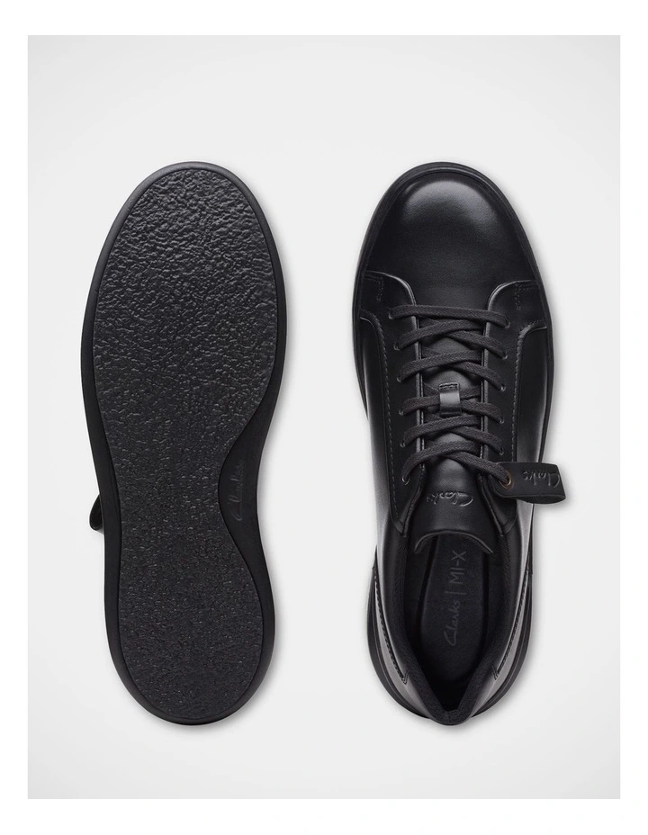 Courtlite Move Sneakers in Black image 5
