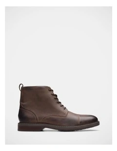 Aldwin Cap Boots in Brown