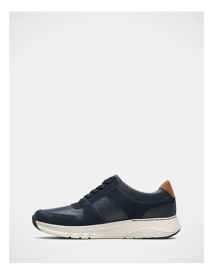 Motion Trek Go Shoes in Navy image 3
