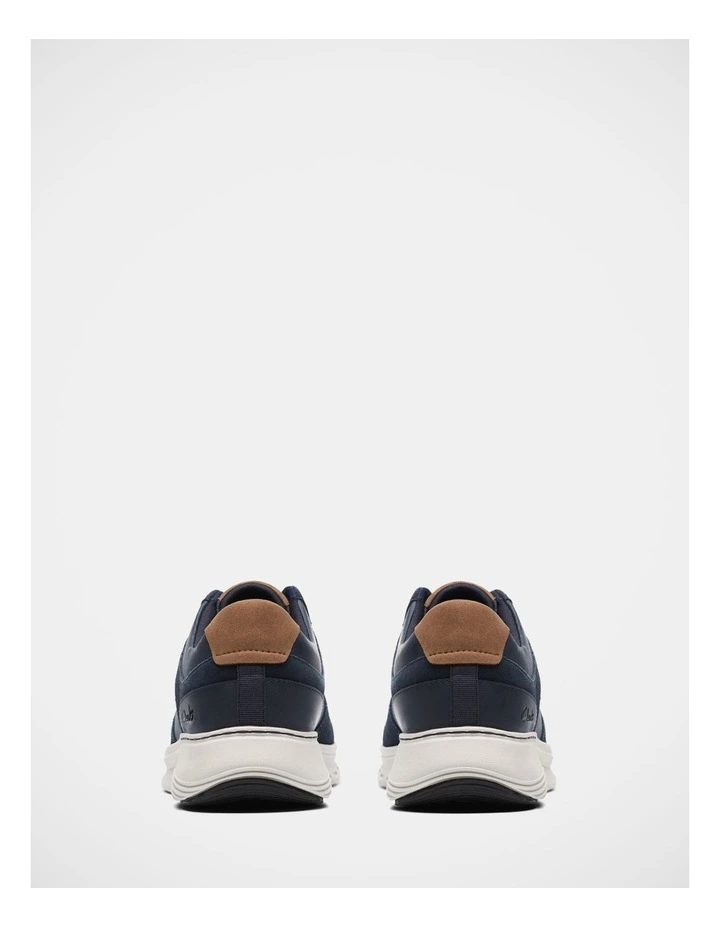Motion Trek Go Shoes in Navy image 5