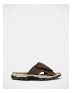 Jacob Sandals in Brown
