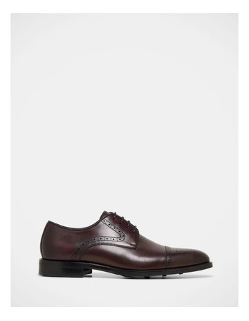 Wisdom Dress Shoe in Wine