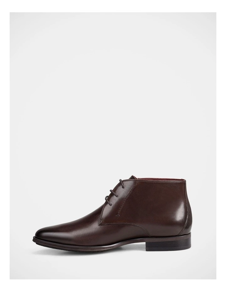 Zed Shoe in Brown image 2