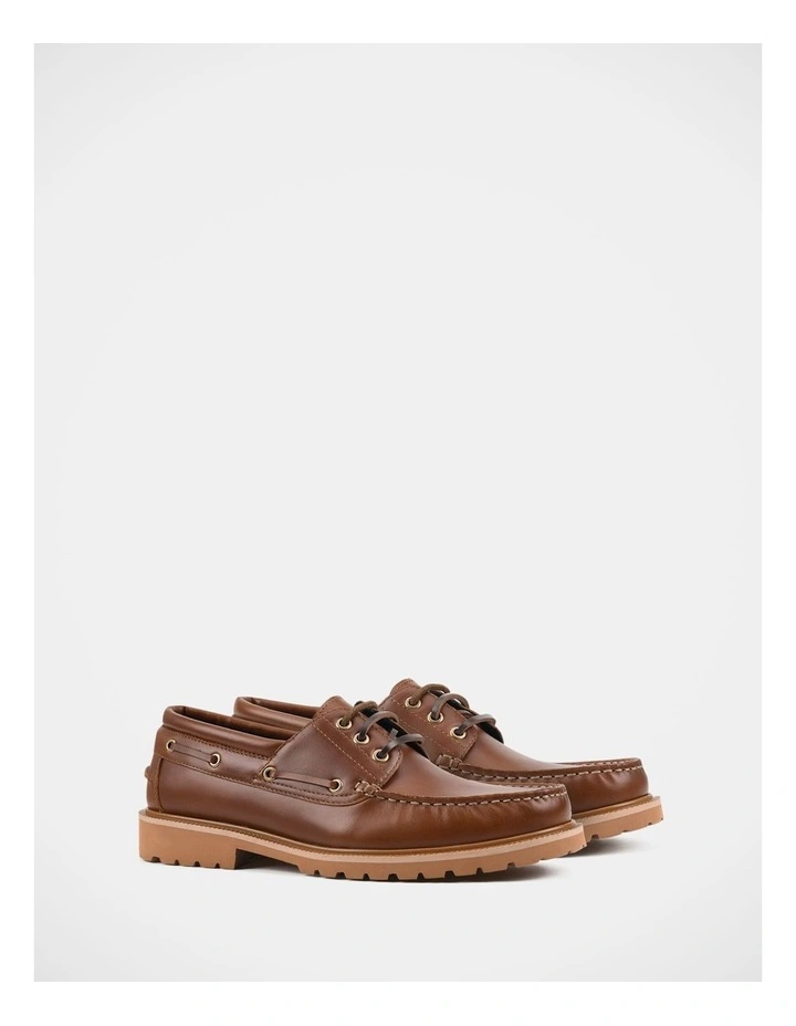 Yonder Shoes in Tan image 2