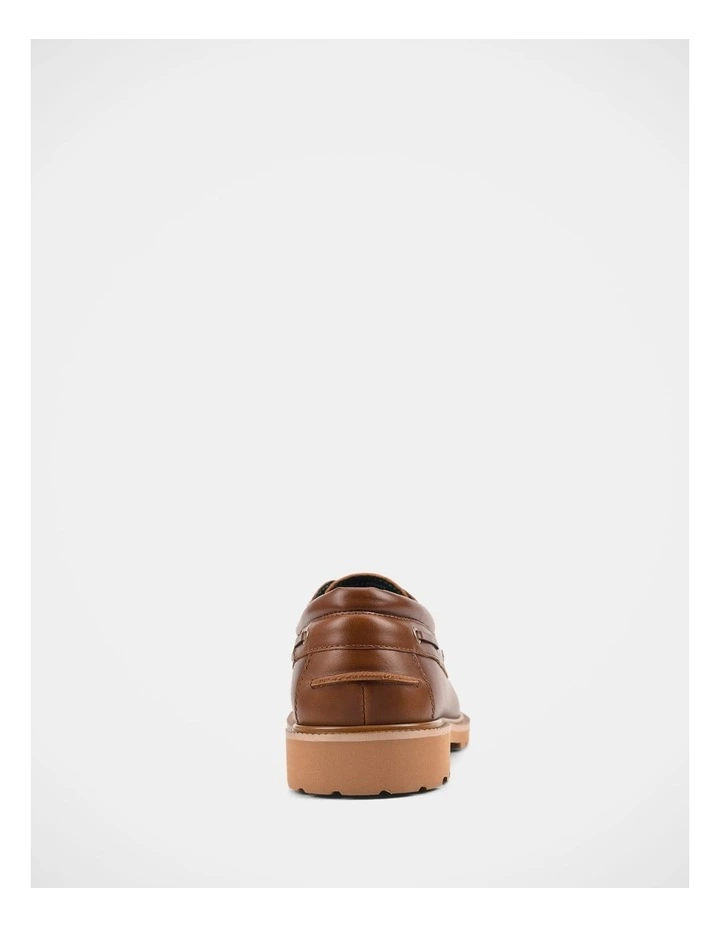 Yonder Shoes in Tan image 5