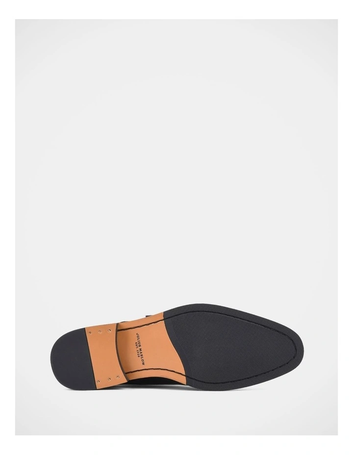 Burwood Shoes in Black image 6