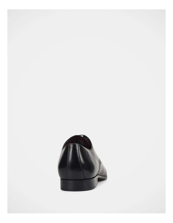 Juke Shoes in Black image 5