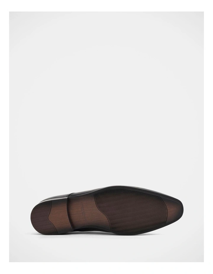 Juke Shoes in Black image 6