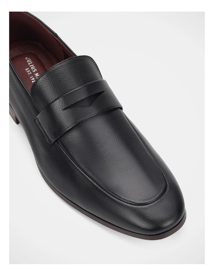 Luxe Shoes in Black image 4