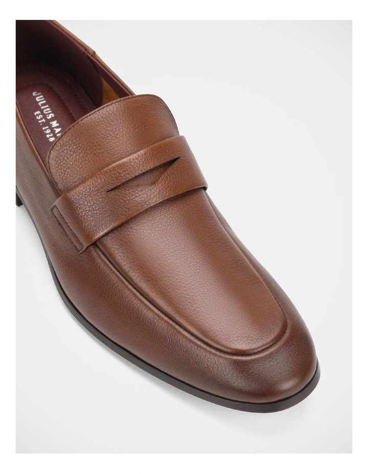 Luxe Shoes in Dark Tan image 4