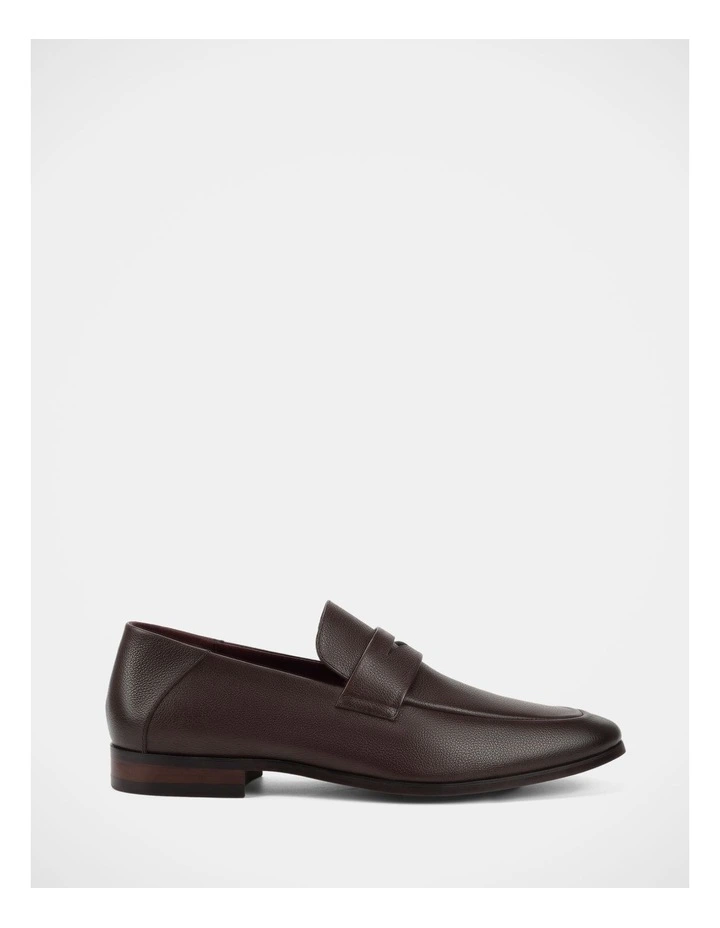 Luxe Shoes in Brown image 1