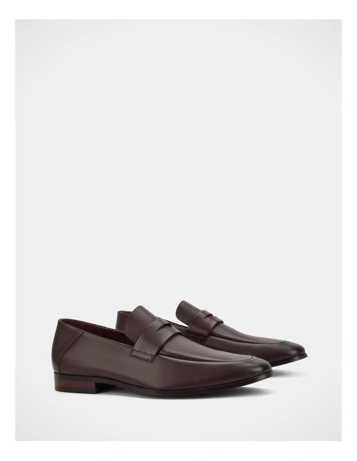 Luxe Shoes in Brown image 2