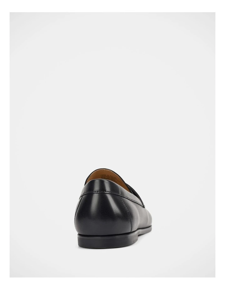 Cade Shoes in Black image 5