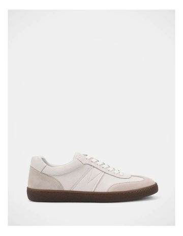 Oxide Sneakers in White