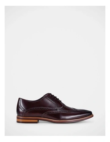 Master Shoes in Dark Burgundy