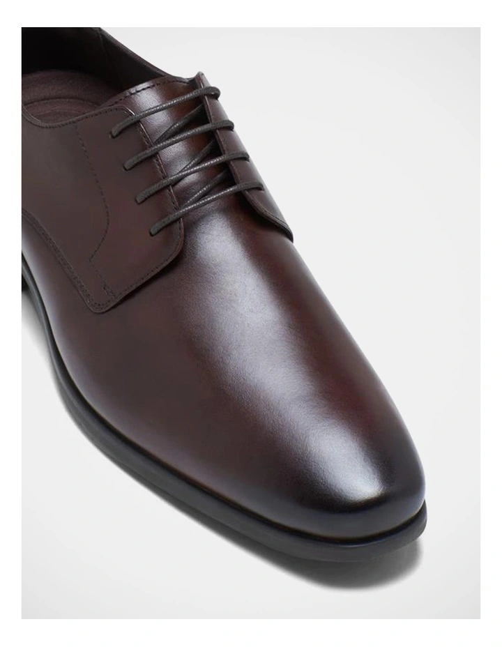 Nero Shoes in Brown image 4