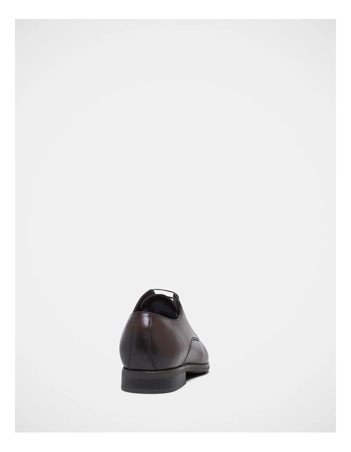Nero Shoes in Brown image 5