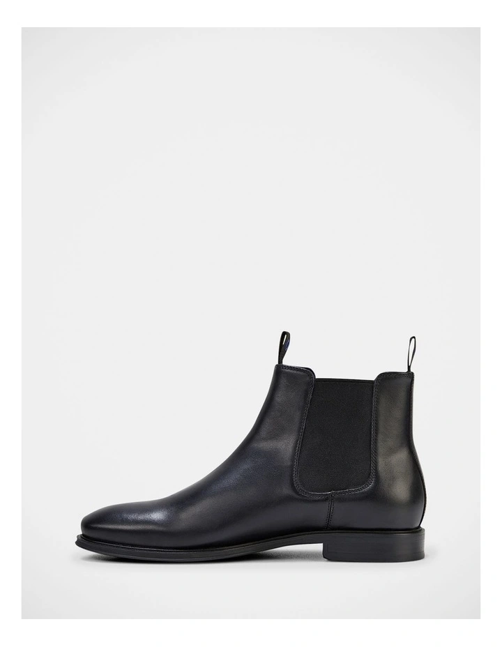 Longreach Boots in Black image 3