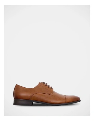 Olen Shoes in Natural