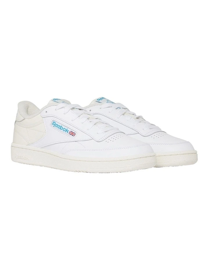 Club C 85 Shoes in Chalk/White image 2