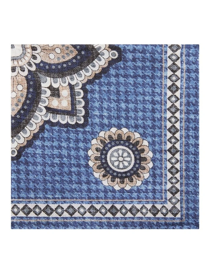 MJ Bale Lang Pocket Square In Navy MYER