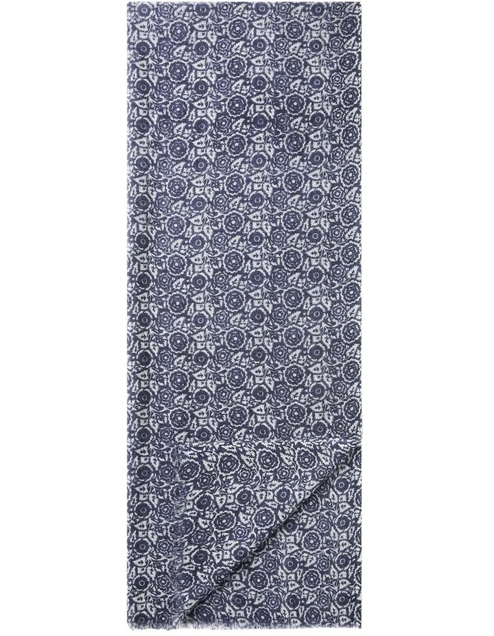 Parr Scarf in Indigo image 1
