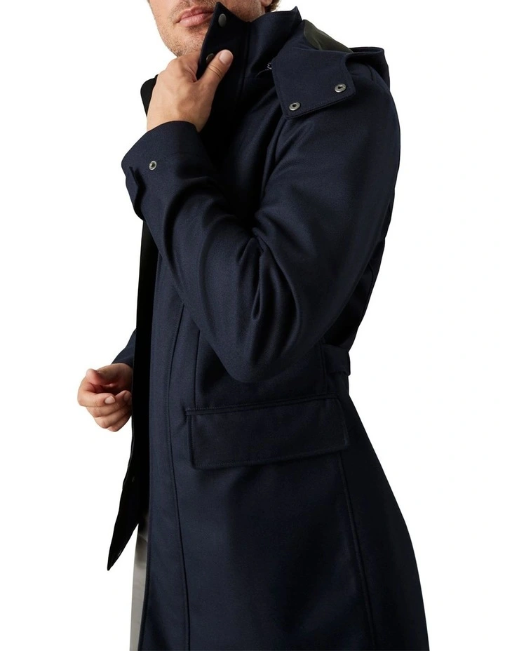 Barkly Hooded Jacket In Navy image 2