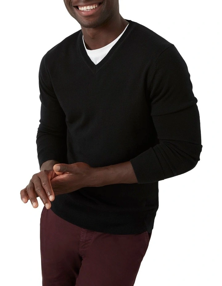 Buchanan Ashby Merino V Knit Black image 1