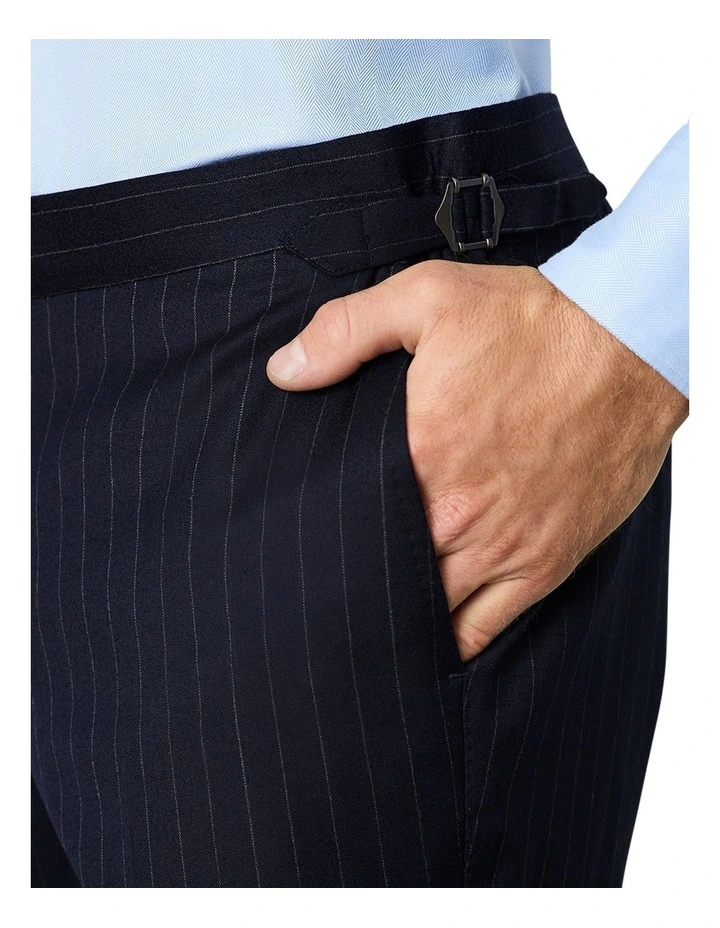 Manning Trouser in Navy image 4