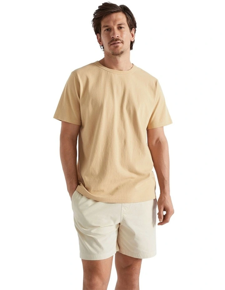 Classic T-shirt in Sand image 1