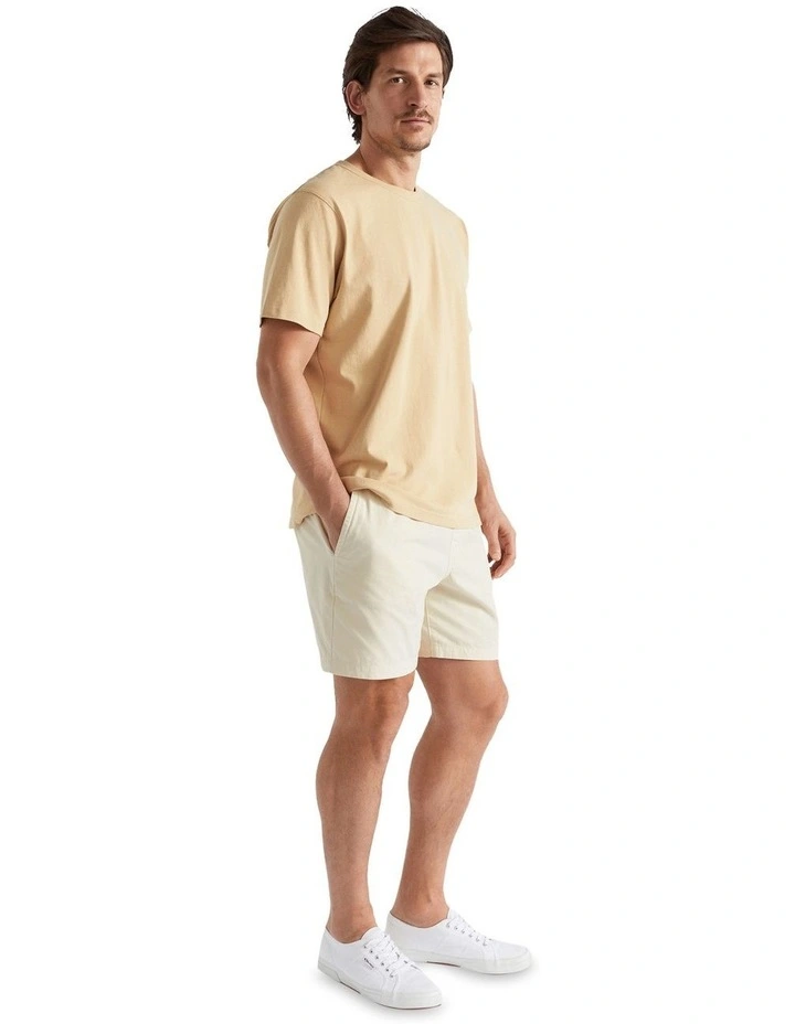 Classic T-shirt in Sand image 3