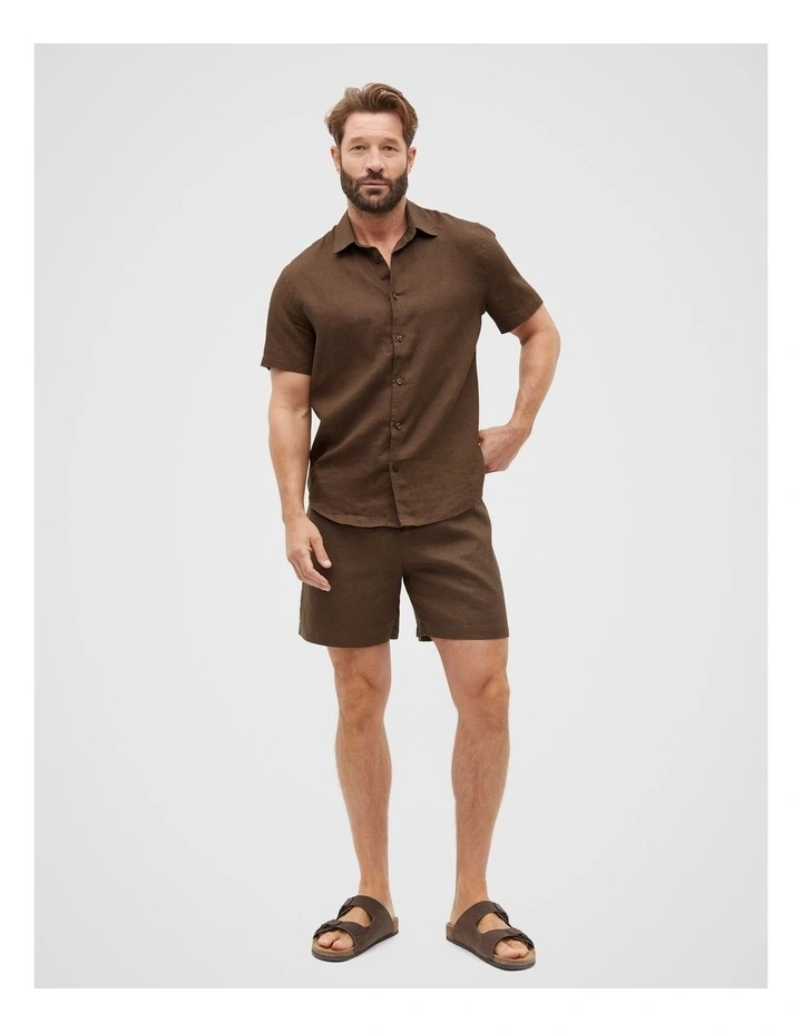 Linen Short in Dark Praline image 3