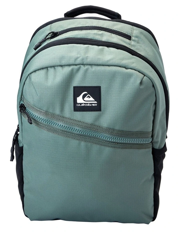 Freeday Medium Technical Backpack 20L in Laurel Wreath image 1