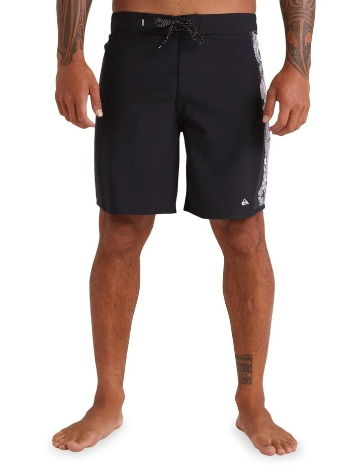 Surfsilk Marakihau Arch 18" Board Shorts in Black image 1