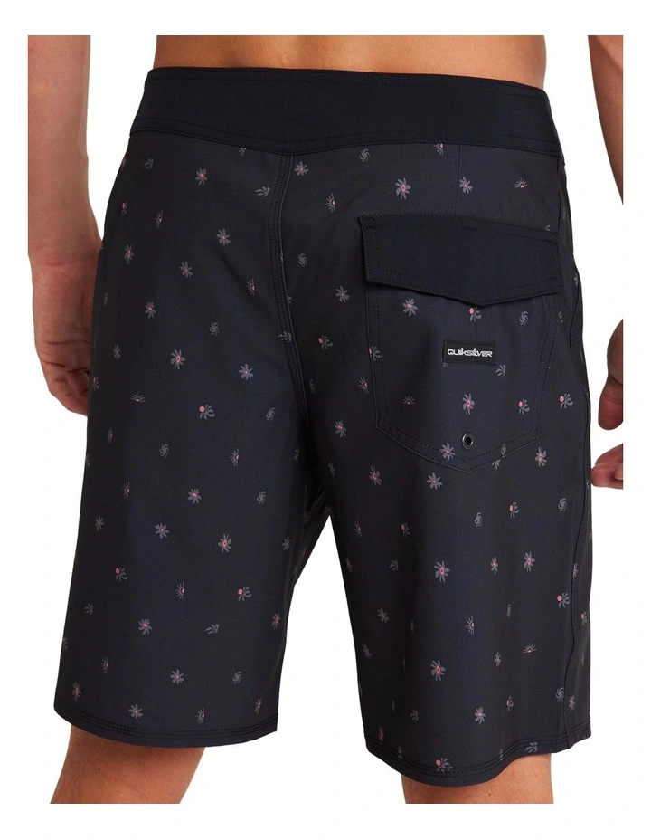 Quiksilver Surfsilk 69 Boardshorts 19 Inch In Black MYER