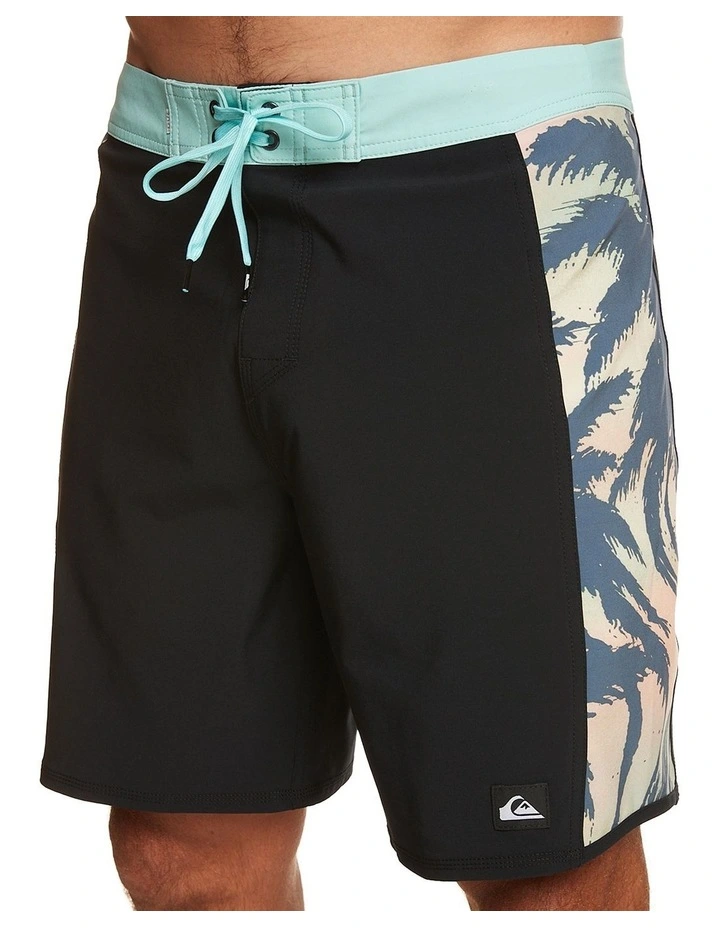 Quiksilver Surfsilk Arch 18" Boardshorts In Black MYER