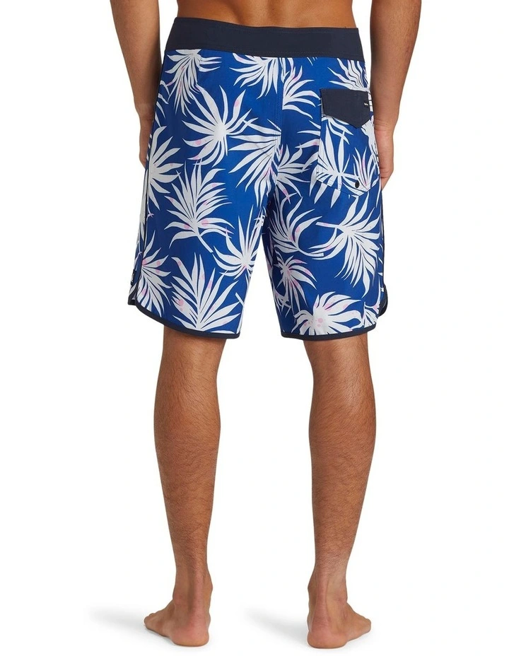 Surfsilk Scallop 19" Boardshorts in Monaco Blue image 2