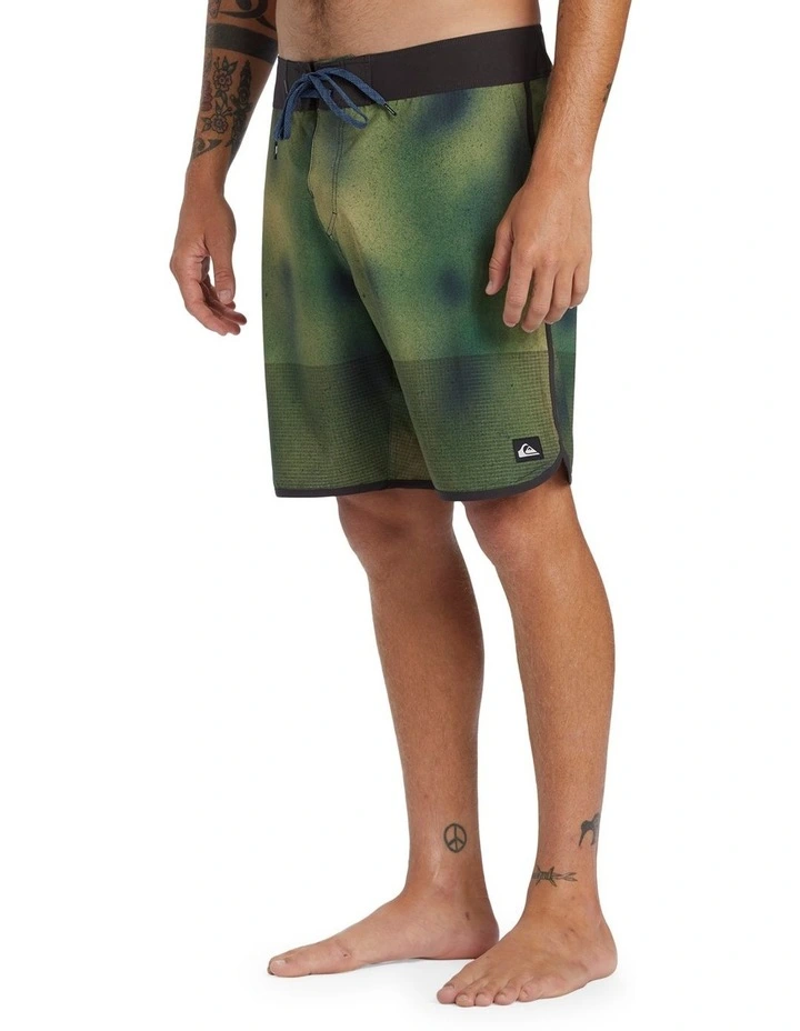Quiksilver Highline Scallop 19 Inch Boardshorts In Camo MYER