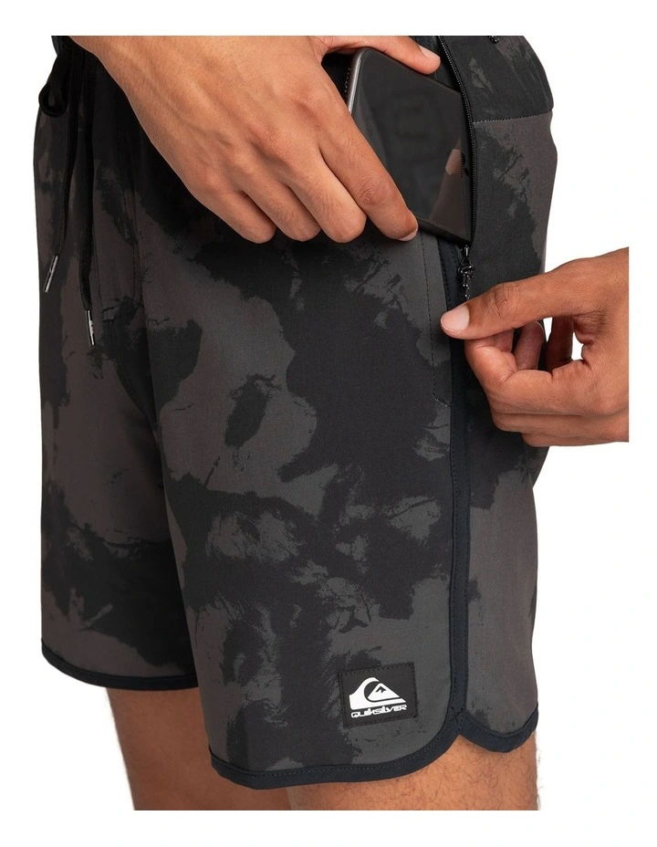 Omni Scallop 17 Amphibian Board Shorts in Black image 4
