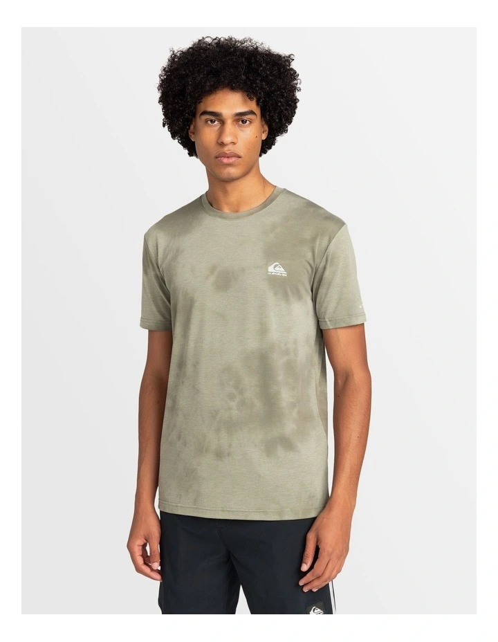 Coastal Run Short Sleeve T-Shirt in Green image 1
