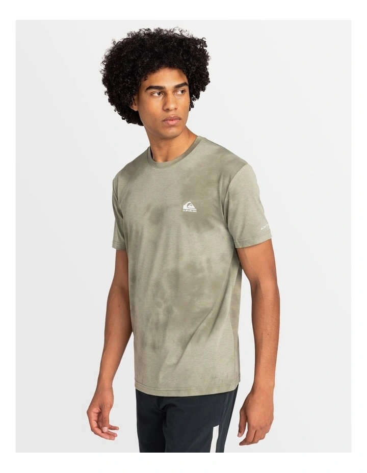 Coastal Run Short Sleeve T-Shirt in Green image 3